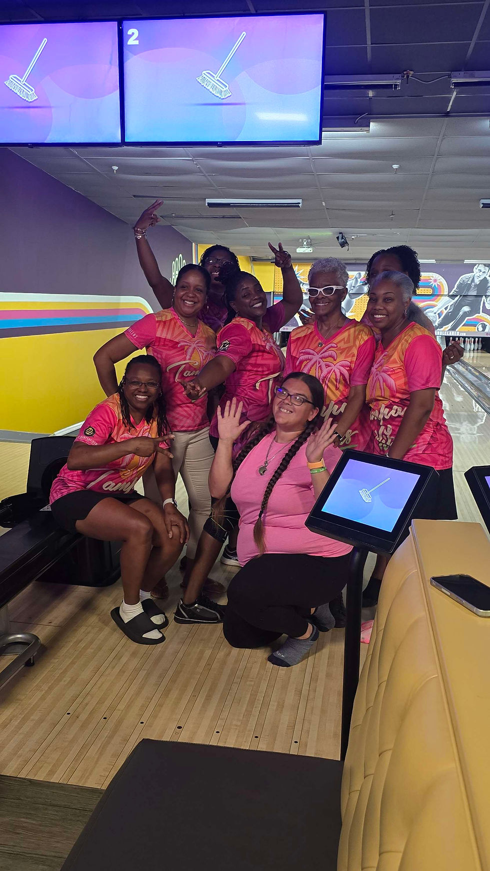 Thumbnail: Tampa Vibes Bowling Jersey