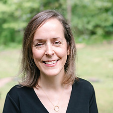 2. Carolyn Pinkerton.jpg