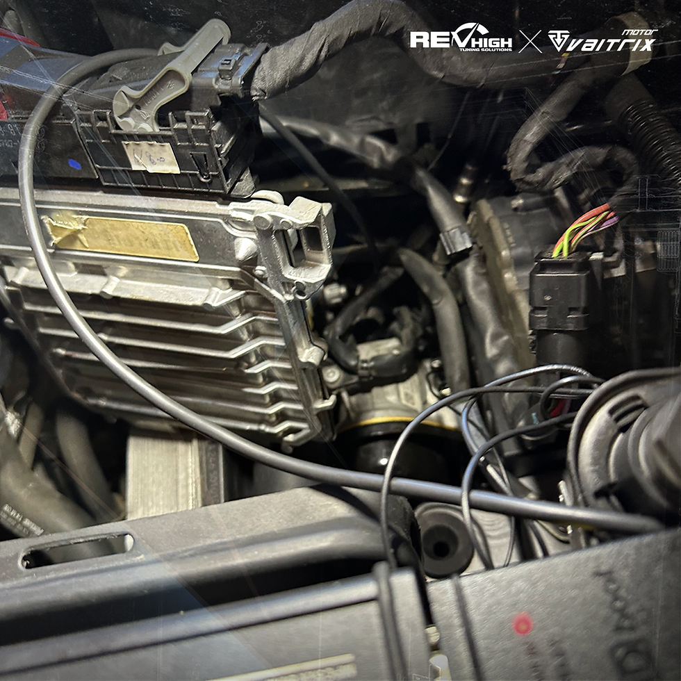 Thumbnail: Mercedes Benz 14-16 A45 AMG/14-15 CLA45 AMG GLA45 AMG Catless Downpipe with Heat