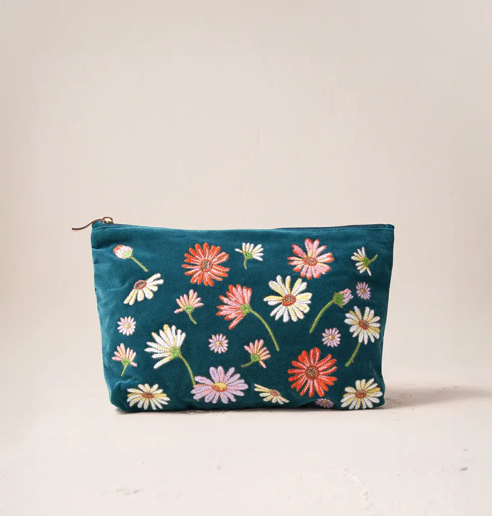 Elizabeth Scarlett Wildflower Everyday Pouch