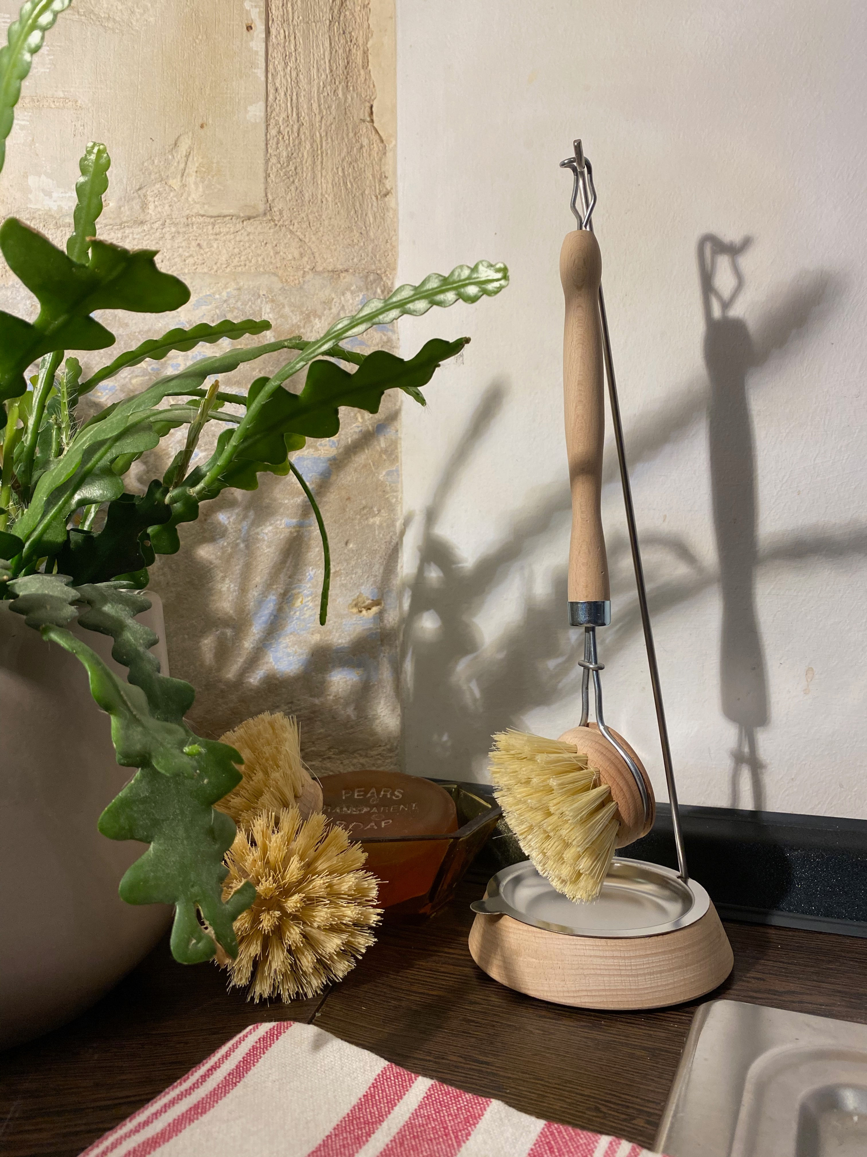 Kitchen dish brush holder