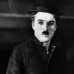 Als ich mich selbst zu lieben begann! Von Charlie Chaplin