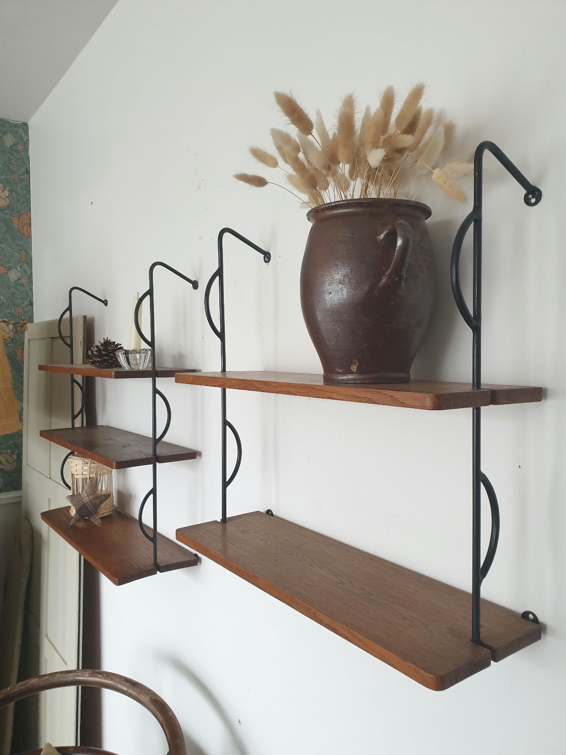 Étagère murale moderniste (2 planches)