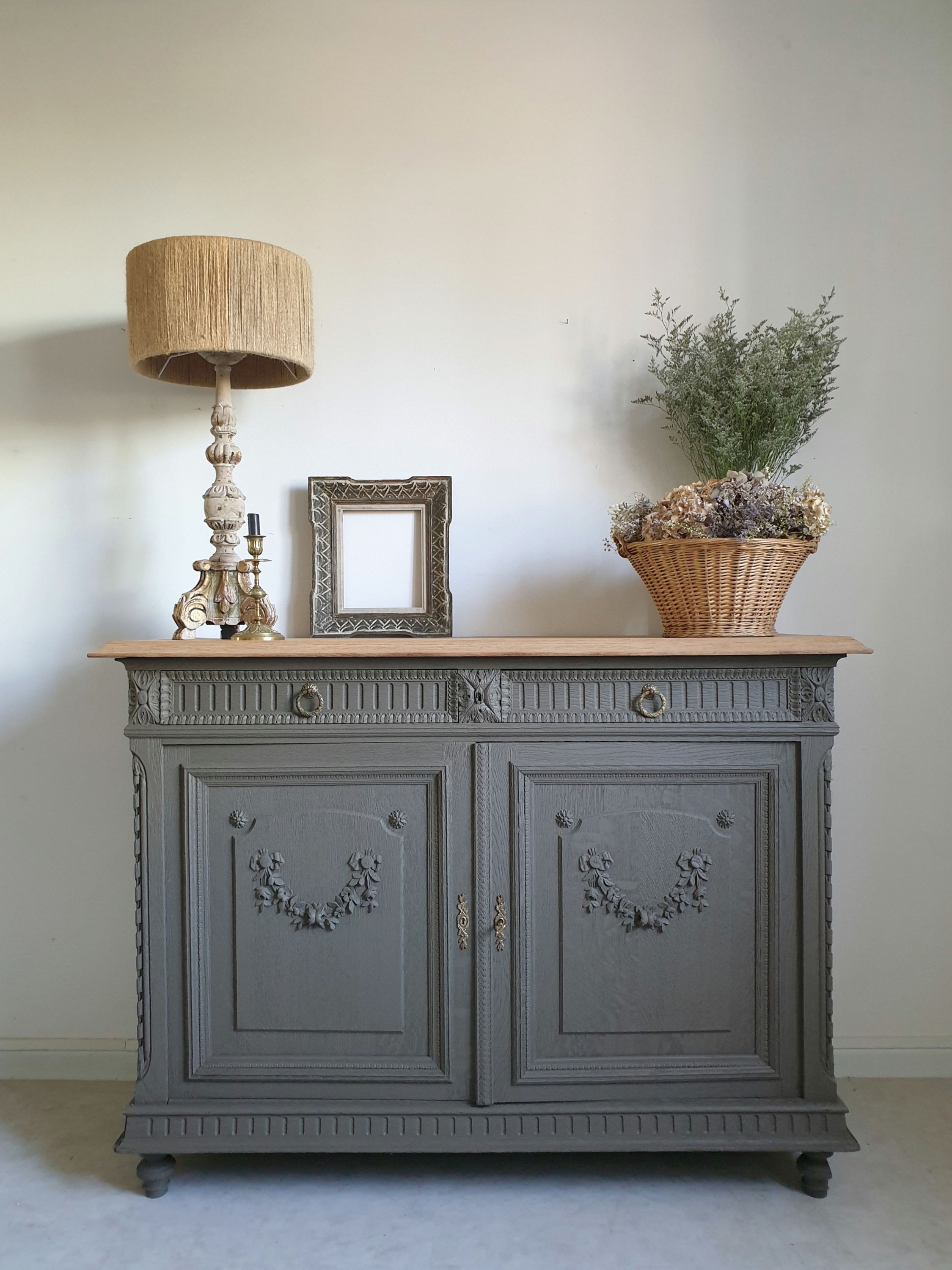 Buffet vaisselier Louis XVI