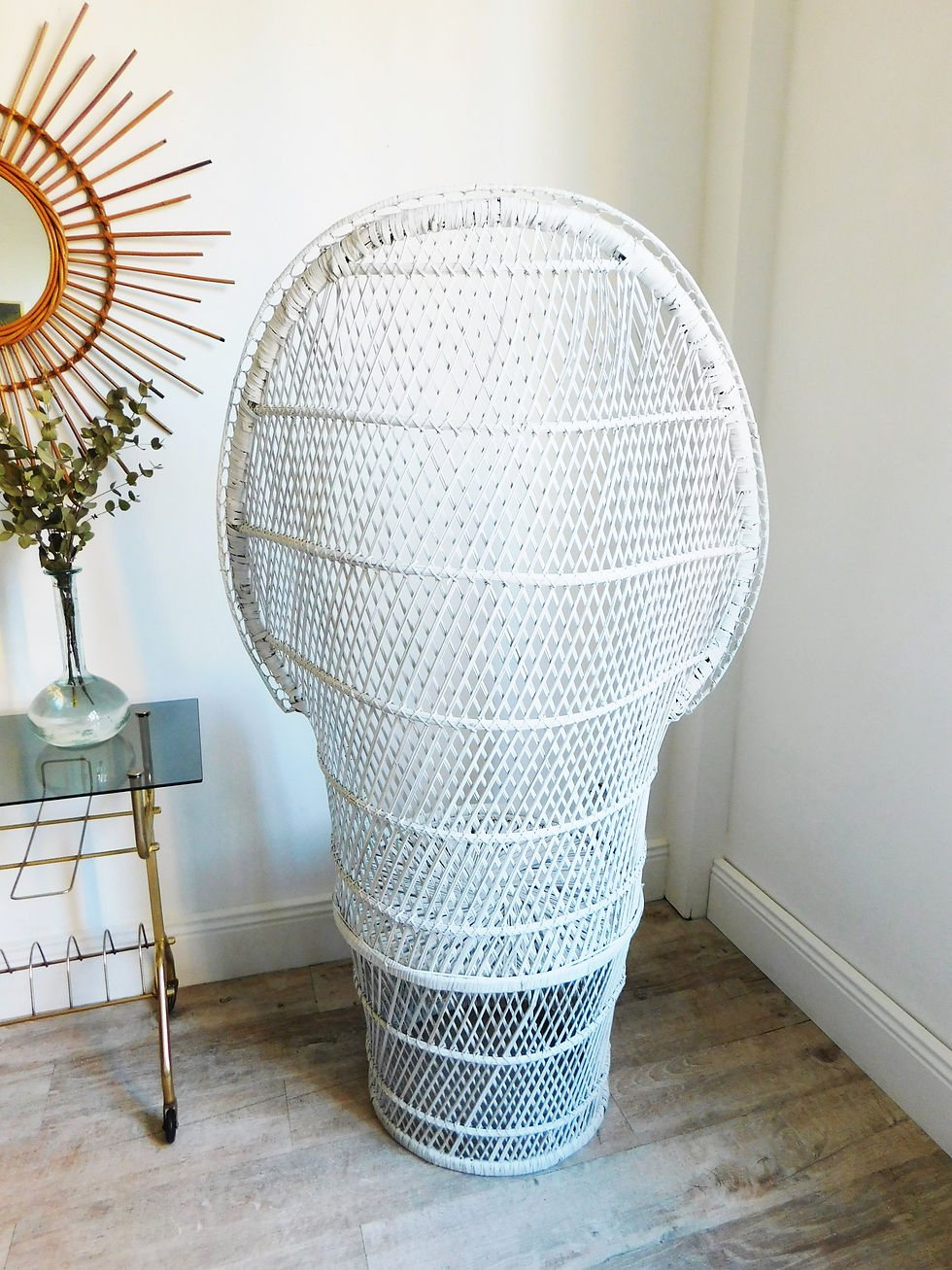 Miniature : Fauteuil Emmanuelle blanc d'origine