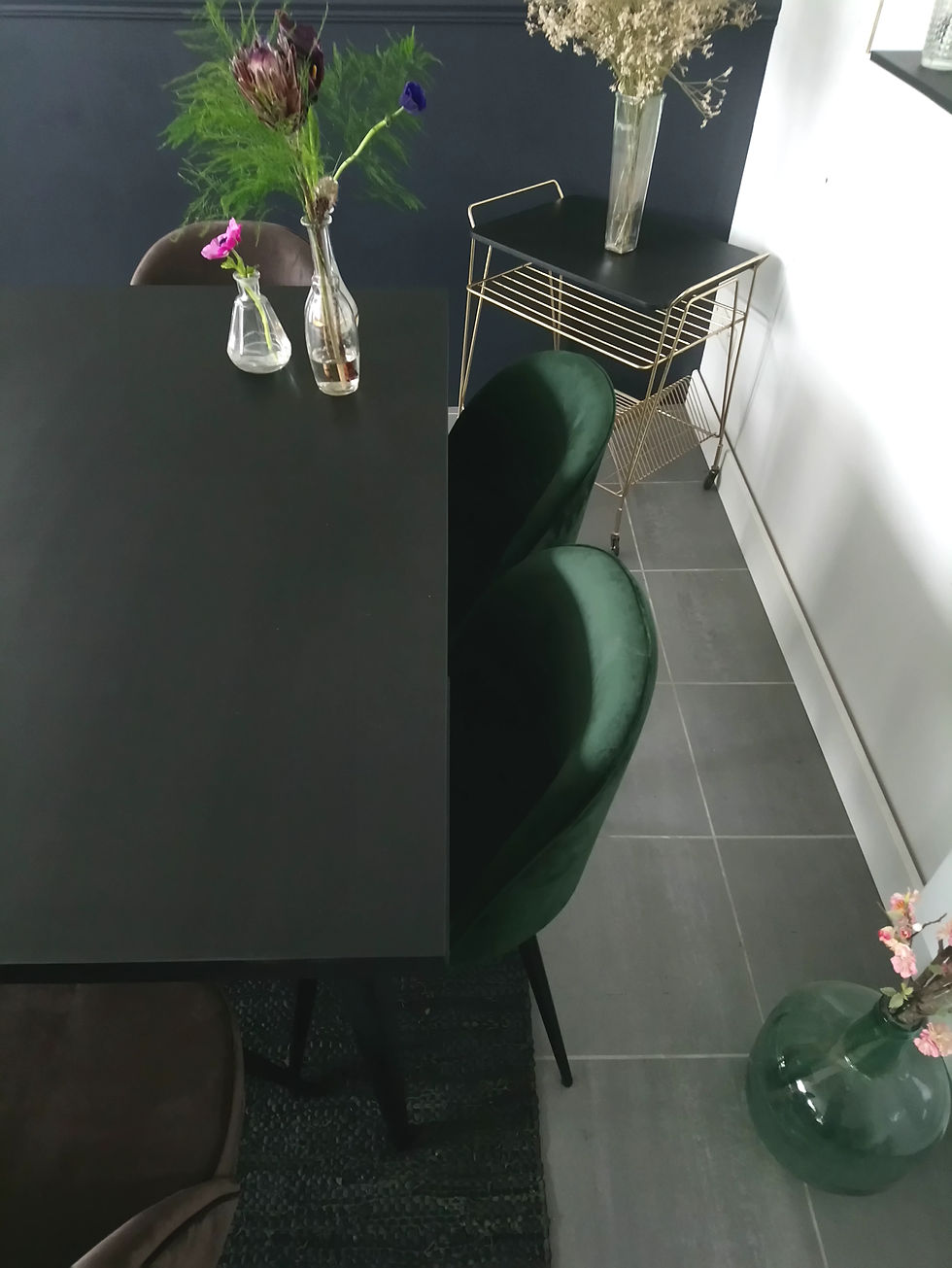 Miniature : 2 Chaises en velours vert foncé