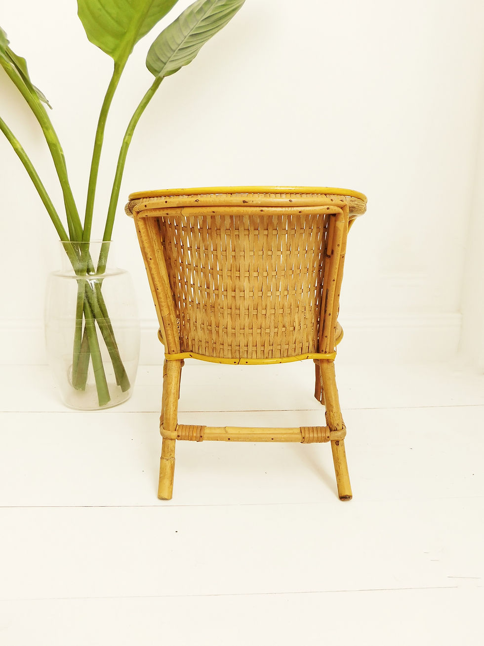 Miniature : Petit Fauteuil enfant rotin années 40