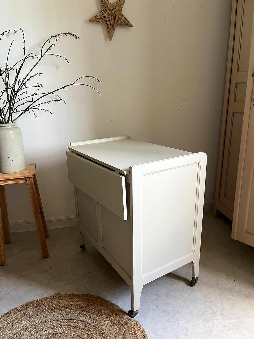 Miniature : Commode à langer vintage 
