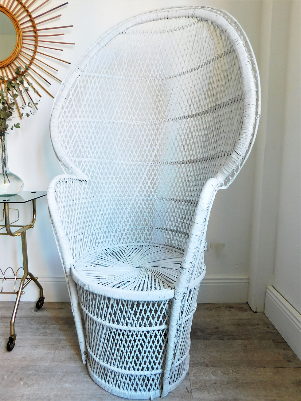 Miniature : Fauteuil Emmanuelle blanc d'origine