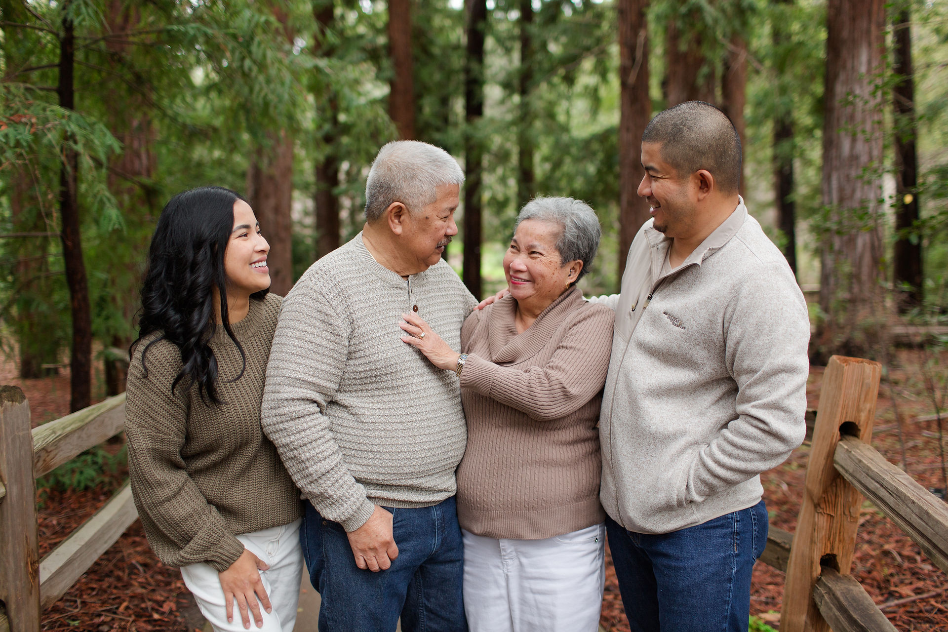 hkcreate bay area photography joyful light and airy san jose photographers northern california photoshoot legacy extended family neutral outfit ideas sweaters winter forest redwood grove nature preserve los altos
