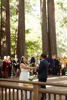 hkcreate bay area photography sanborn county park saratoga california san jose photographers wedding photography forest romantic cute couple intimate forest vow renewal light and airy photography joyful sweet bride groom ceremony