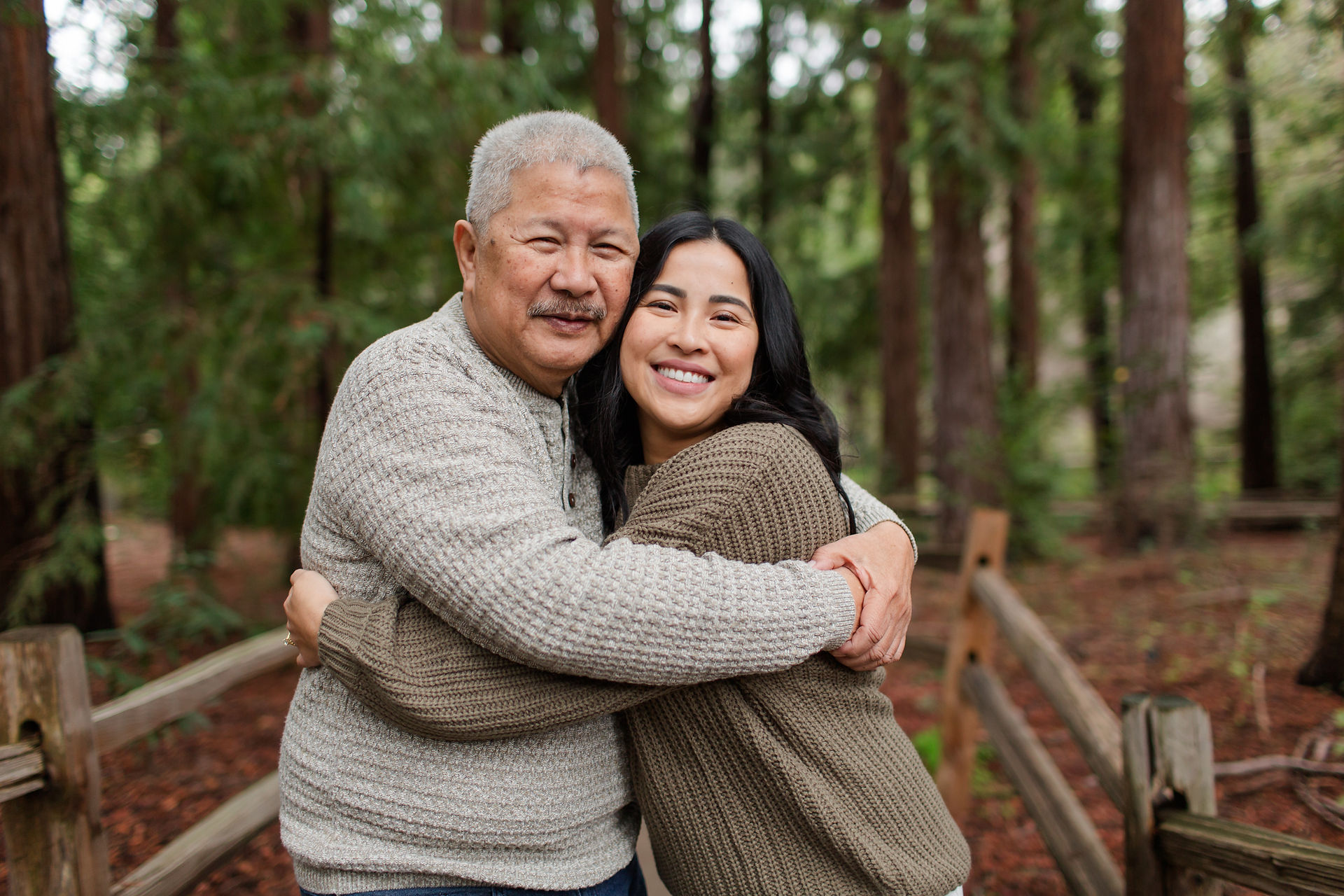 hkcreate bay area photography joyful light and airy san jose photographers northern california photoshoot legacy extended family neutral outfit ideas sweaters father daughter photo