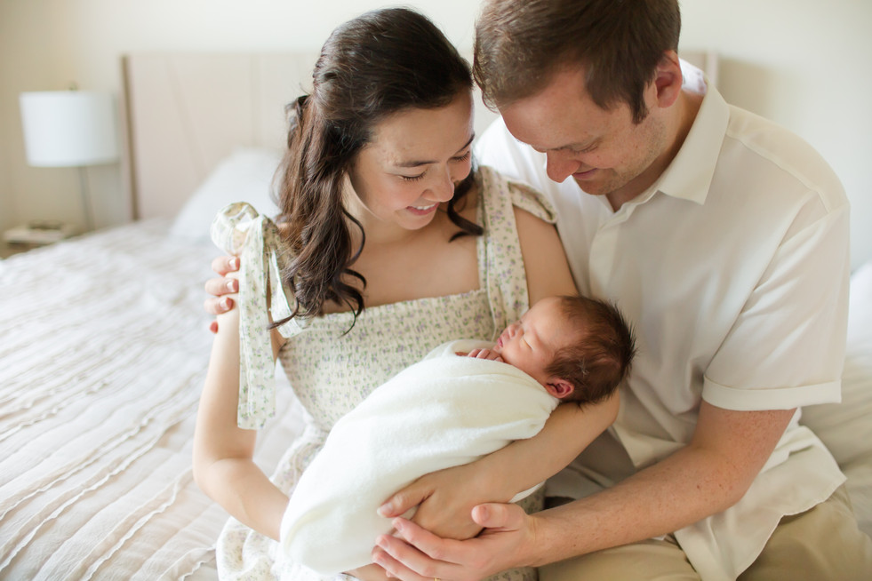 Lifestyle Newborn Family Photoshoot in San Jose California by Bay Area Photographers HKCreate
