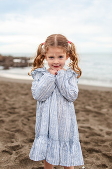 Overcast Beach Family Photoshoot at Rockaway Beach in Pacifica by Bay Area Photographers HKCreate
