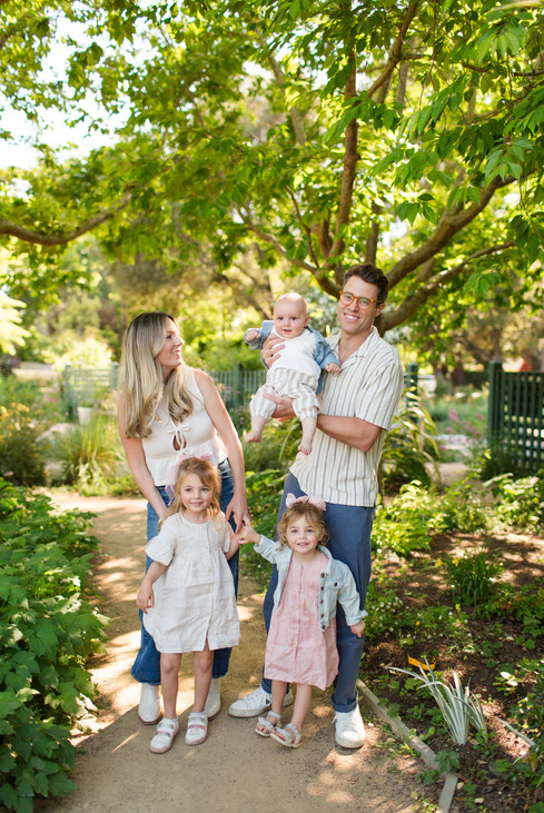 Spring Family Photoshoot at Elizabeth Gamble Garden, Palo Alto by Bay Area Photographers HKCreate