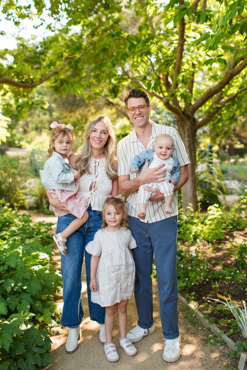 Spring Family Photoshoot at Elizabeth Gamble Garden, Palo Alto by Bay Area Photographers HKCreate