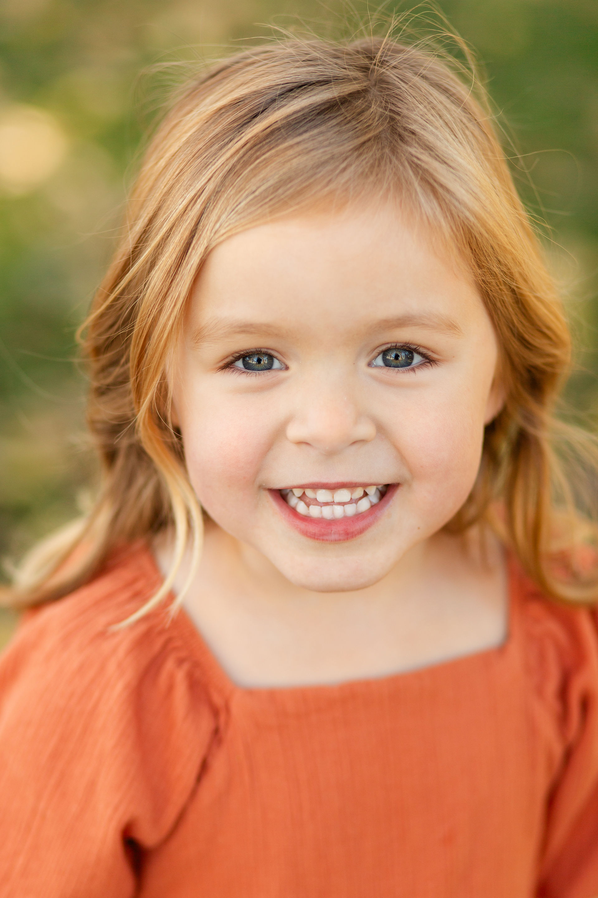 hkcreate bay area photography joyful candid light and airy san jose photographers northern california photoshoot fall family photo session baylands park sunnyvale laughter fun cute sweet family of five kid's portrait