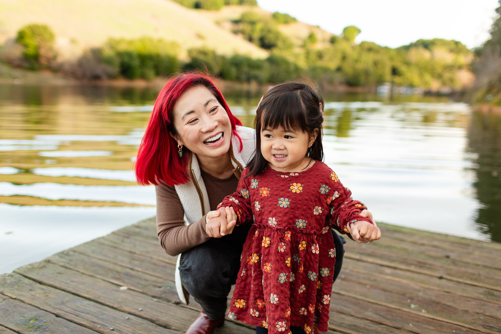 hkcreate bay area photography san jose photographers lake chabot castro valley family fall legacy photo session beautiful burgundy mustard yellow neutral color scheme outfits cute little girl light and airy joyful northern california
