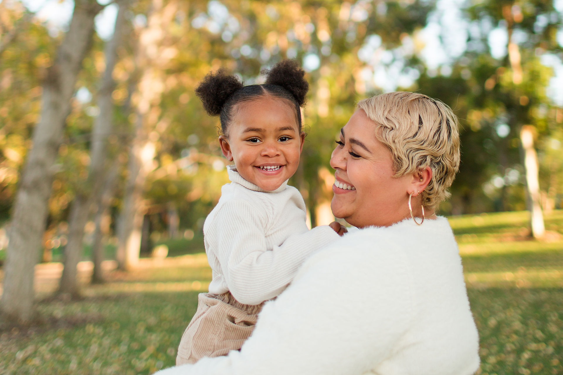 hkcreate photography hk create bay area family photographers mommy and me photo session fall little girl light and airy