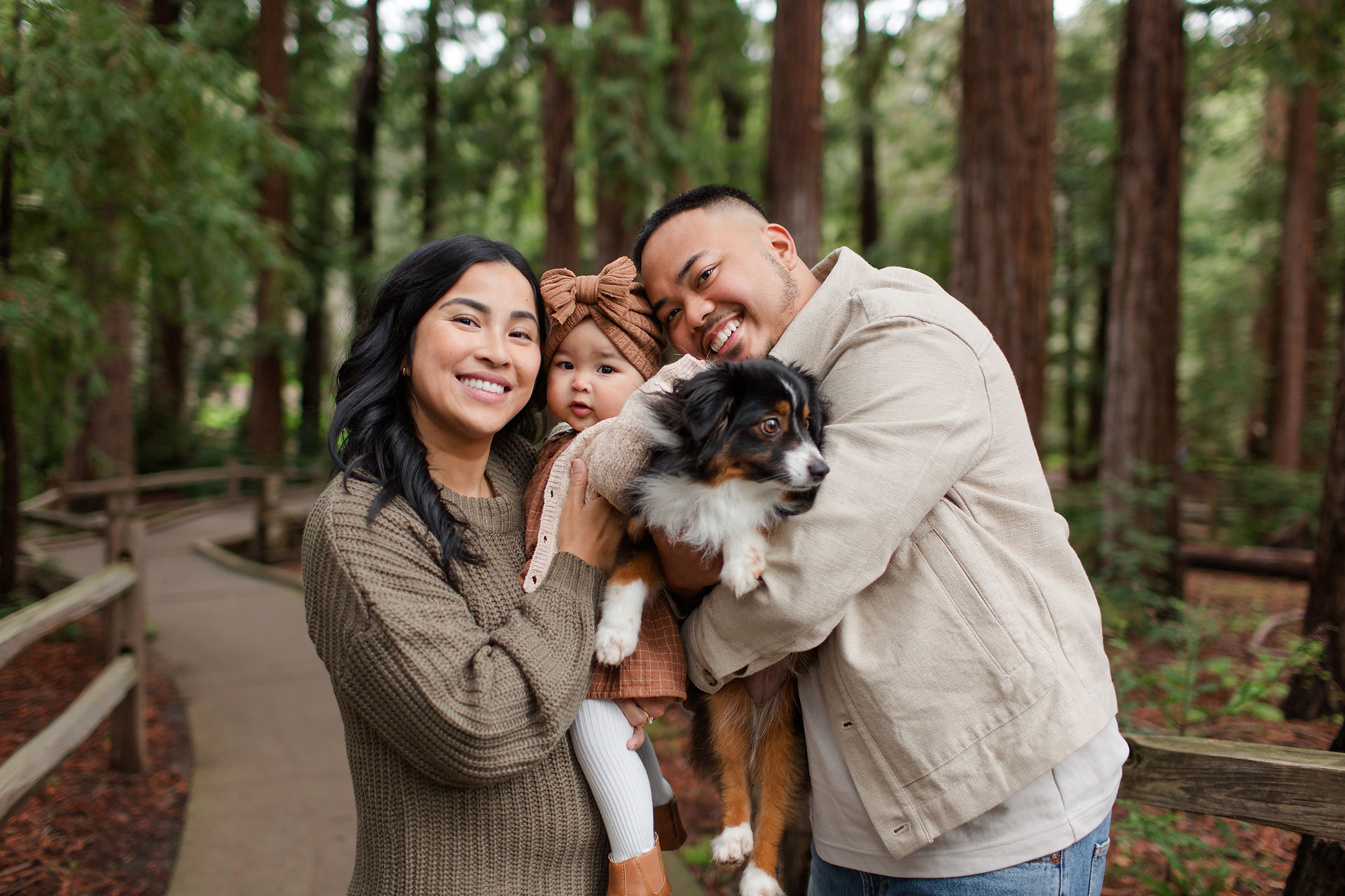 hkcreate bay area photography joyful light and airy san jose photographers northern california photoshoot legacy extended family neutral outfit ideas sweaters baby girl parents and dog