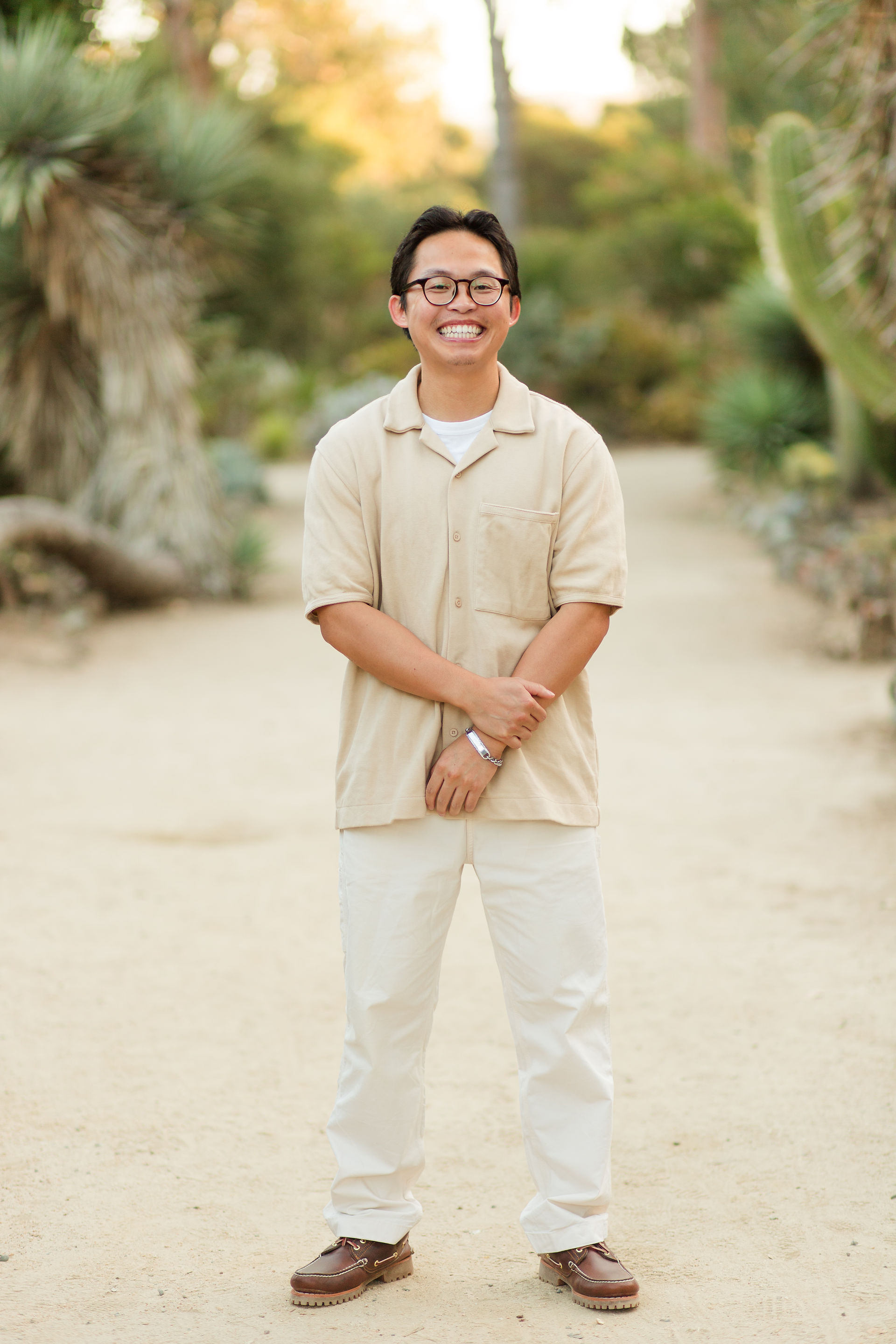 hkcreate bay area photography san jose photographers arizona cactus garden stanford palo alto family legacy session photoshoot joyful happy laughter laughing rust blue and sage color scheme golden hour ohana light and airy summer