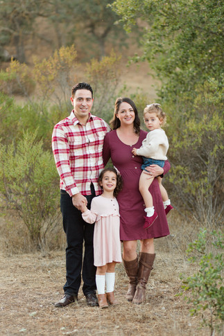 hkcreate hk create bay area photographers photography san jose guadalupe oak grove park holiday family session family of four sisters pink burgundy cream color scheme joyful light and airy sweet