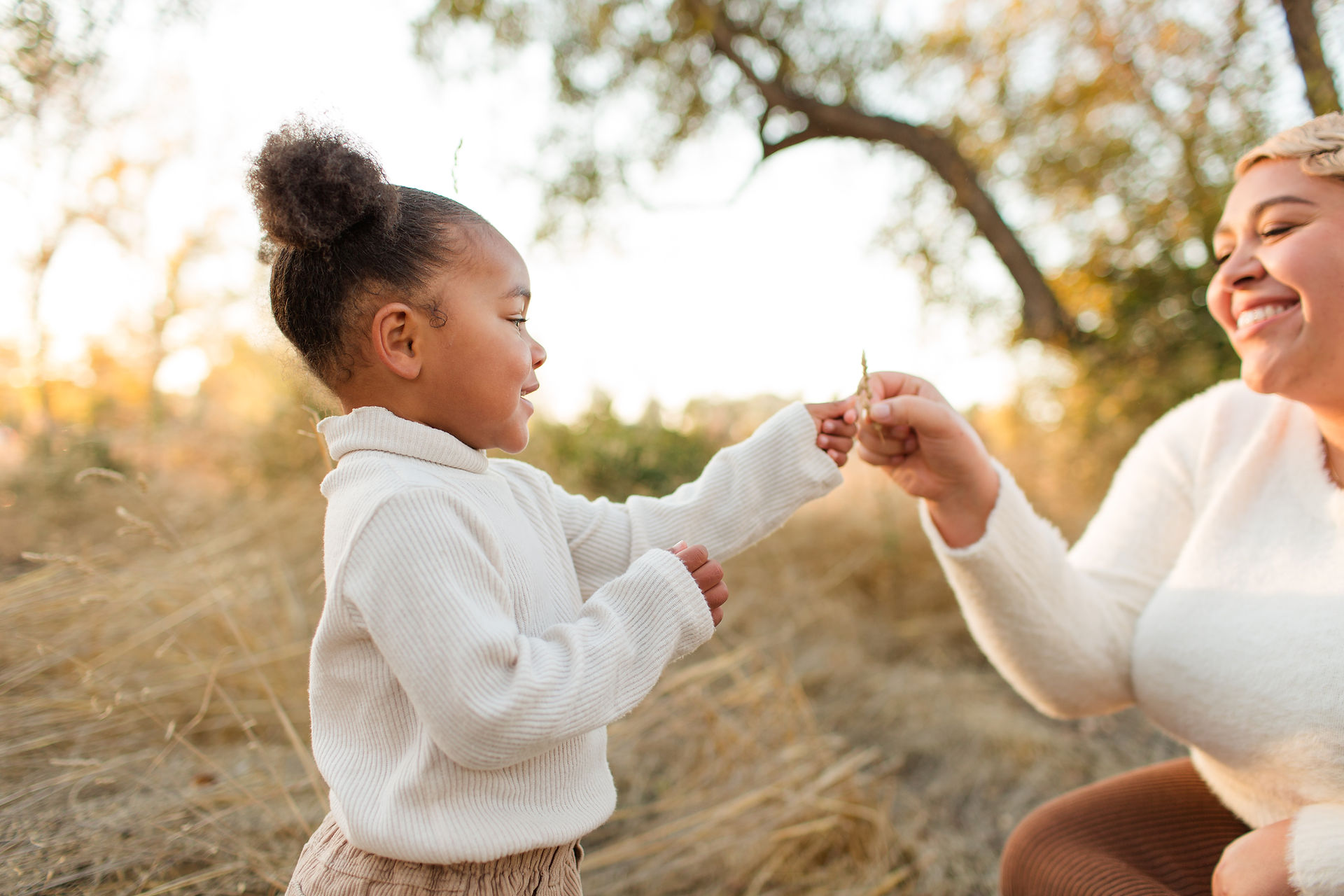 hkcreate photography hk create bay area family photographers mommy and me photo session fall little girl light and airy