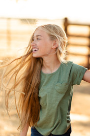 Coyote Lake Harvey Bear County Park photoshoot family location bay area photography hkcreate morgan hill mini session wind candid laughing girl