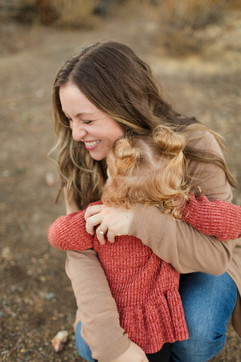 hkcreate bay area photography joyful light and airy family of three coyote hills regional park oakland fremont mini session fall toddler girl hugging mommy candid laughing