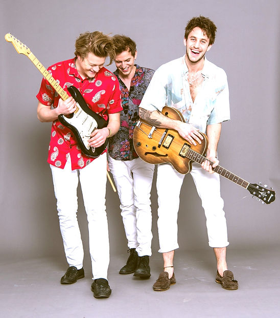 Free_Birds-356_edited_edited.jpg