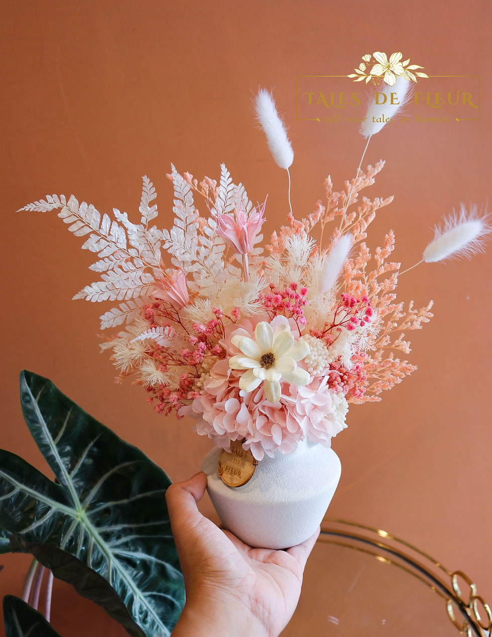 Thumbnail: The Minis Daisy _ Dried + Preserved Flowers