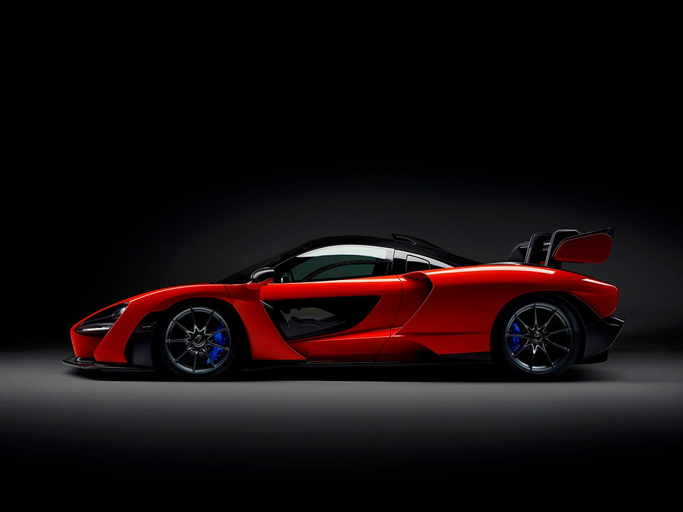 McLaren com o nome Senna: Toda a emoção de um carro de corrida na rua
