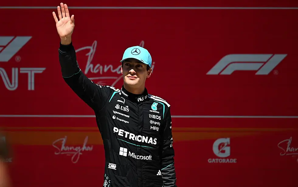 Antonelli faz história na China e garante primeira pole da carreira na Fórmula 1