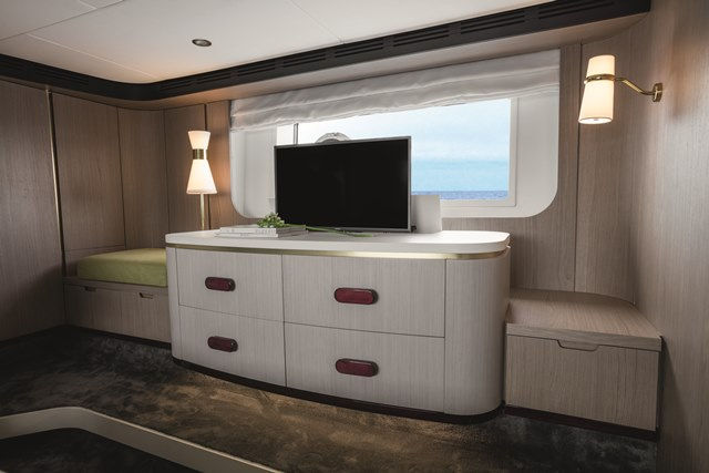 Azimut 62