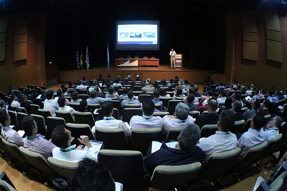 AEA debate segurança e futuro dos veículos eletrificados no País