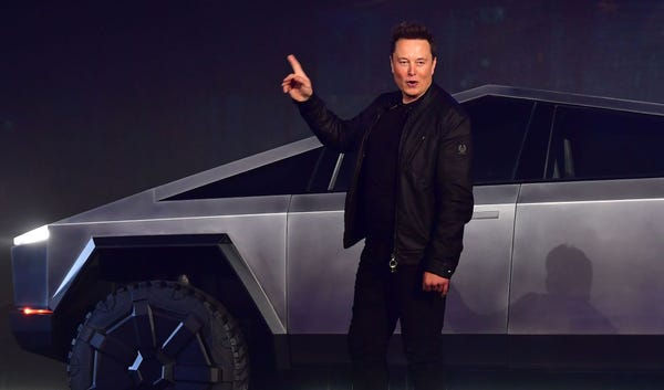 Expressas: Tesla muito perto de ter seu veículo autônomo