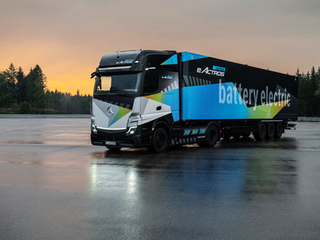 IAA Transportation 2022: Daimler Truck revela caminhão elétrico eActros LongHaul