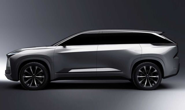 Expressas: Lexus mostra perfil do novo SUV elétrico