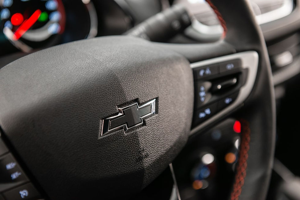 Chevrolet apresenta o Onix RS e Onix Plus Midnight