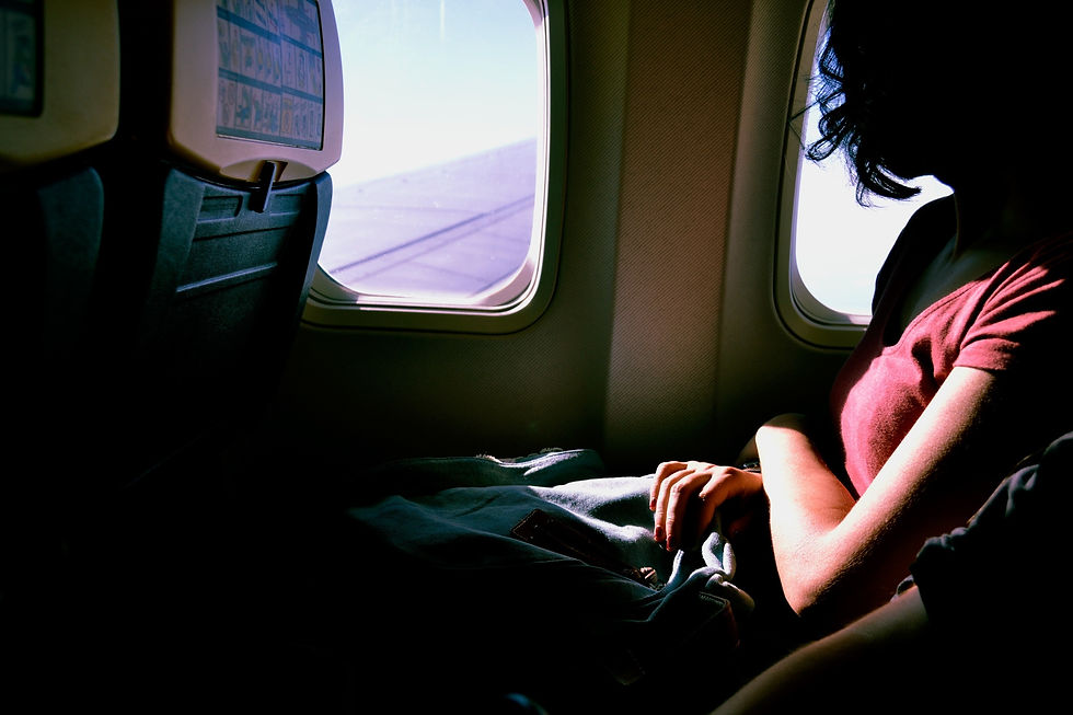 Etiqueta no avião - Consultora dá dicas de etiqueta para que sua viagem de avião não tenha transtornos