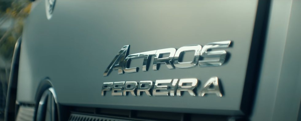 Caminhoneiros poderão gravar o próprio sobrenome no seu Mercedes-Benz