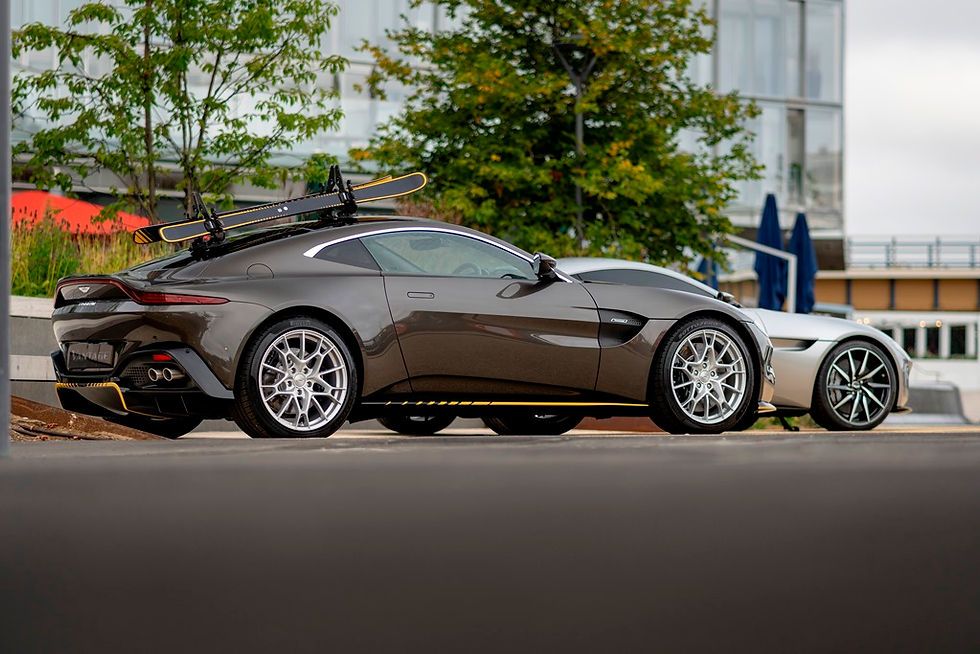 A Aston Martin lança campanha para o novo filme do 007- No Time To Die