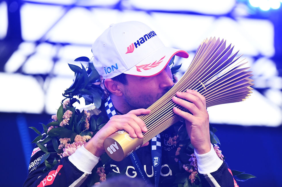 Mitch Evans vence E-Prix de Miami sob chuva e conquista vitória histórica na Fórmula