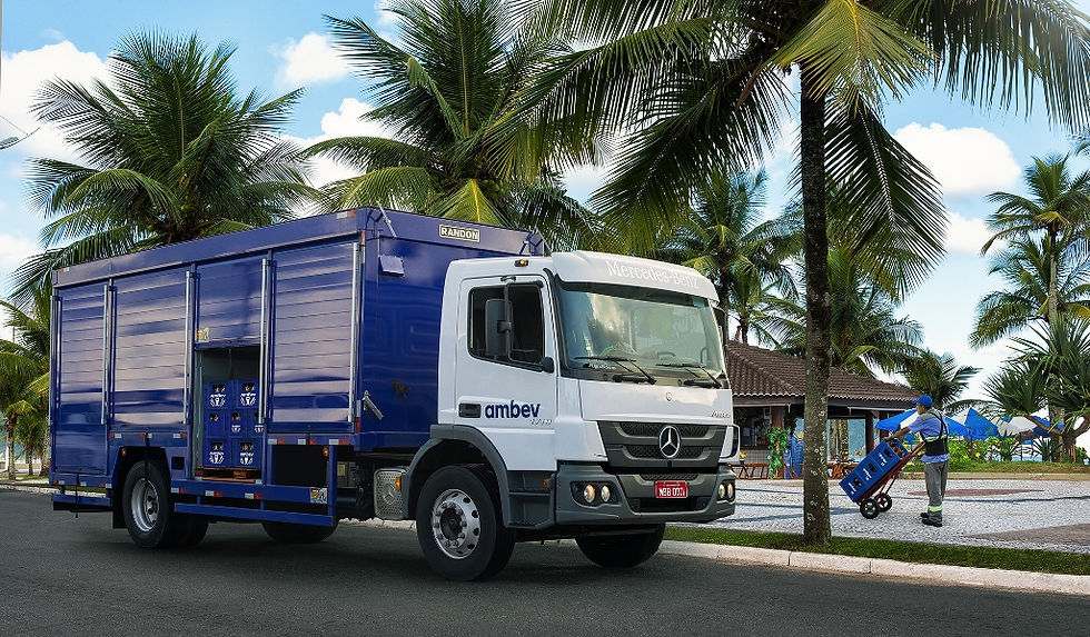 Mercedes-Benz vende 450 caminhões para transporte de bebidas