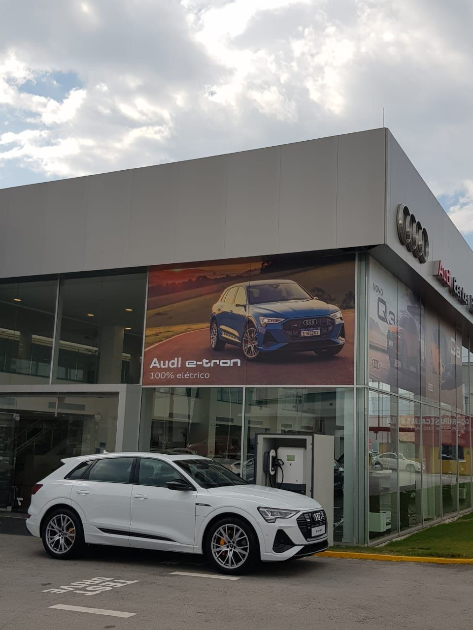 EDP fornece equipamentos de recarga rápida para 14 concessionárias da Audi em 10 estados brasileiros