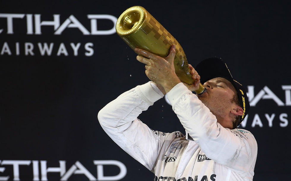 Nico Rosberg confirma título em vitória de Lewis Hamilton