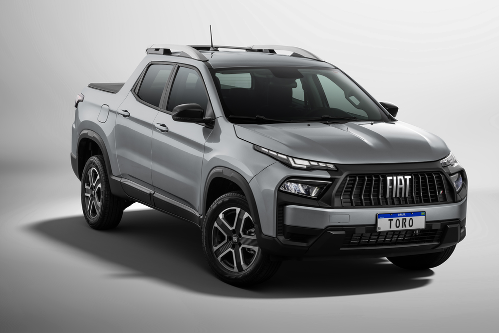 Fiat Toro ganha novo design e mais tecnologia na linha 2026