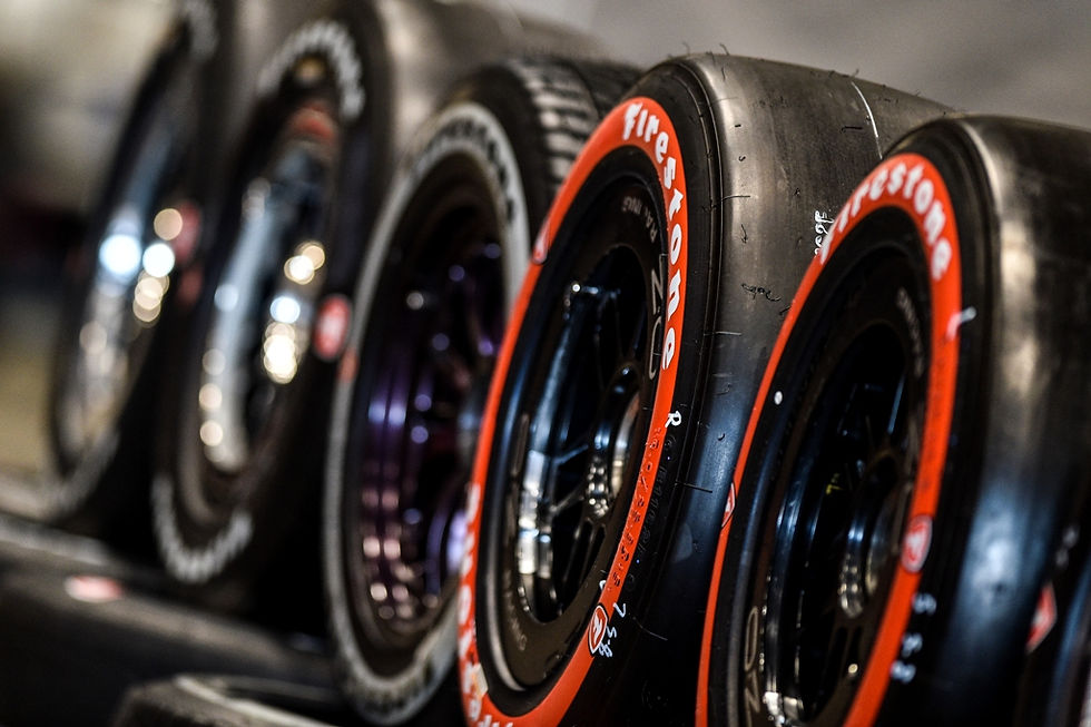 Indycar continua com pneus Firestone