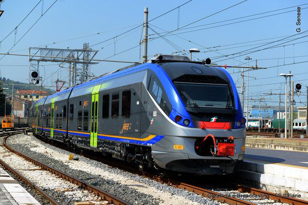 Alstom, Hitachi e Stadler vencem licitações para novos trens regionais na Itália.