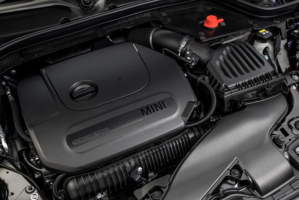 Mini Hatch e Cabrio surgem renovados em Detroit e novidades chegam a Brasil no segundo semestre